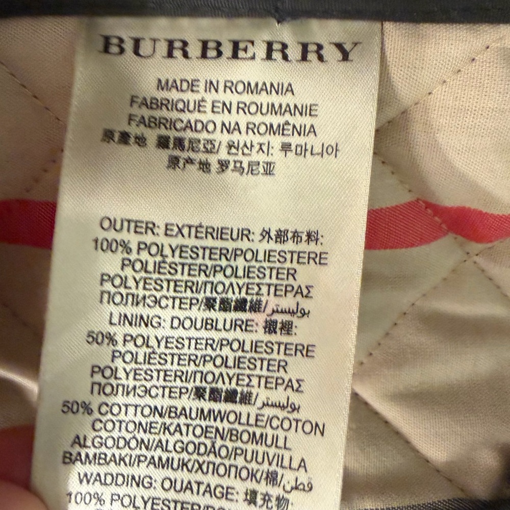 Authentic Burberry Black Quilted Nova check Jacket XS - Picture 9 of 9